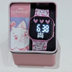 New DISNEY Aristocats Marie Light Up  Watch in Tin